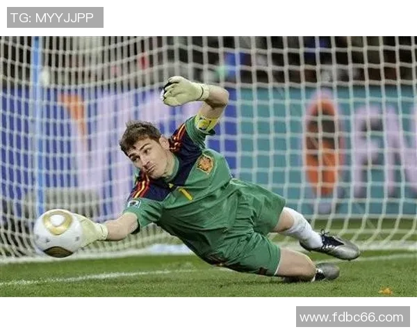 燃情绿茵再现传奇足球巨星典藏卡盒震撼登场 燃情绿茵再现传奇足球巨星典藏卡盒震撼登场