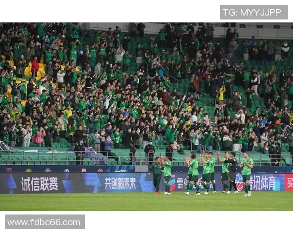 马拉维足球球星最新排名揭晓 这些球员在国际舞台上引领风潮