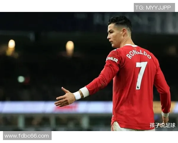 足球速度之王:探索全球最具爆发力球星的巅峰表现与影响力 足球速度之王:探索全球最具爆发力球星的巅峰表现与影响力